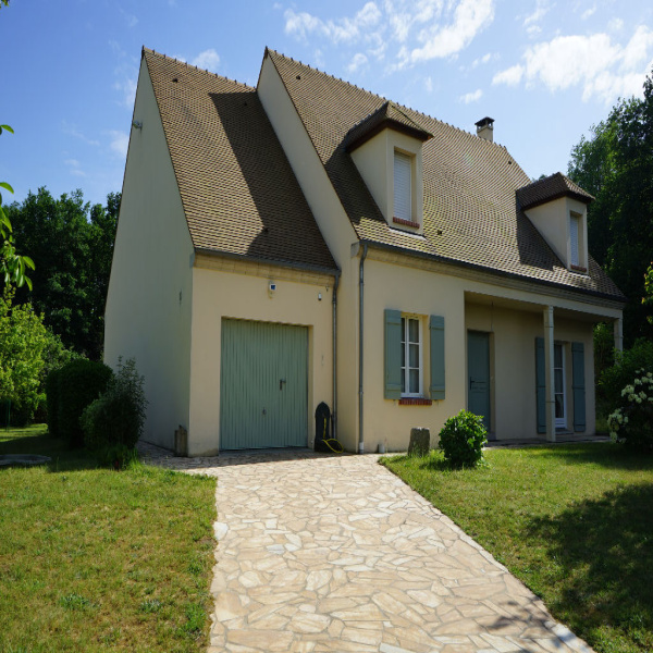 Offres de vente Maison Rochefort-en-Yvelines 78730